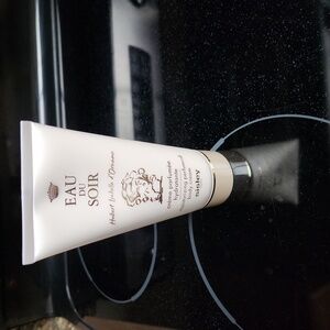 Sisley moisturizering body cream